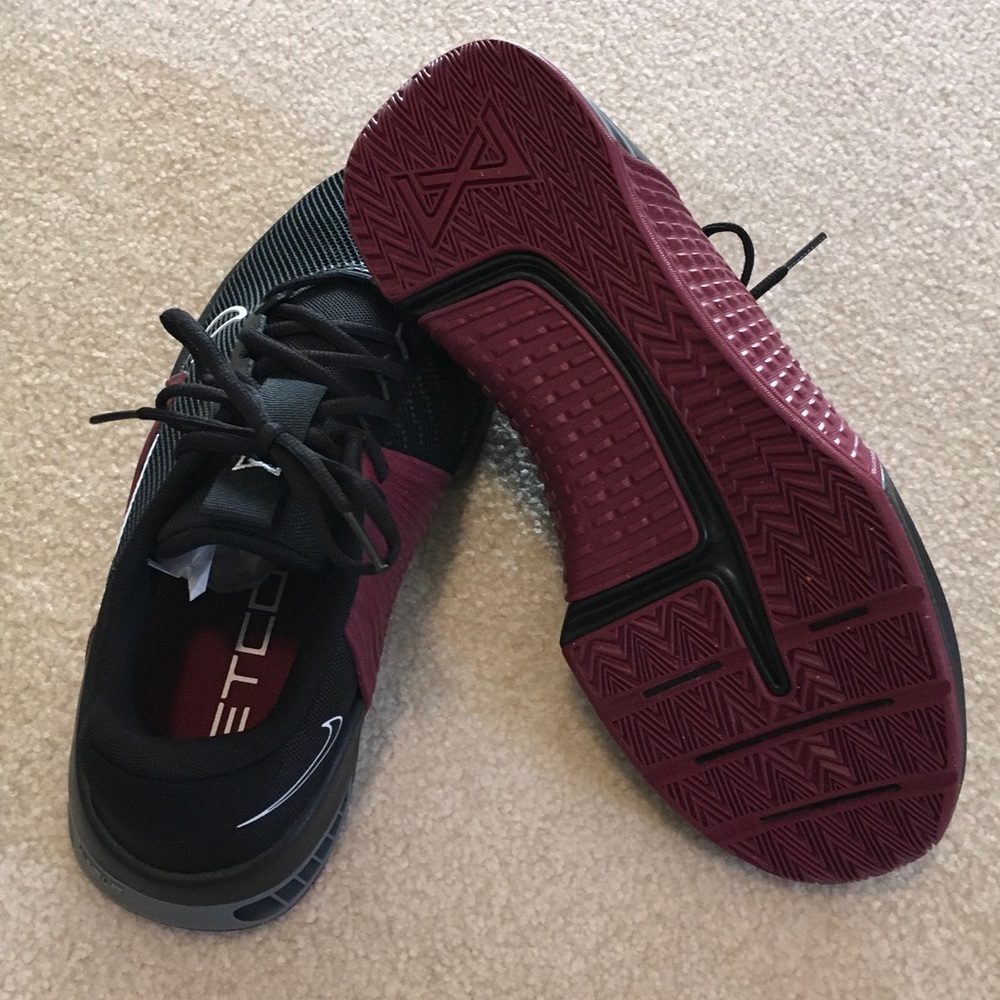 Nike Metcon 9 TB Black Maroon - Picture 3 of 4
